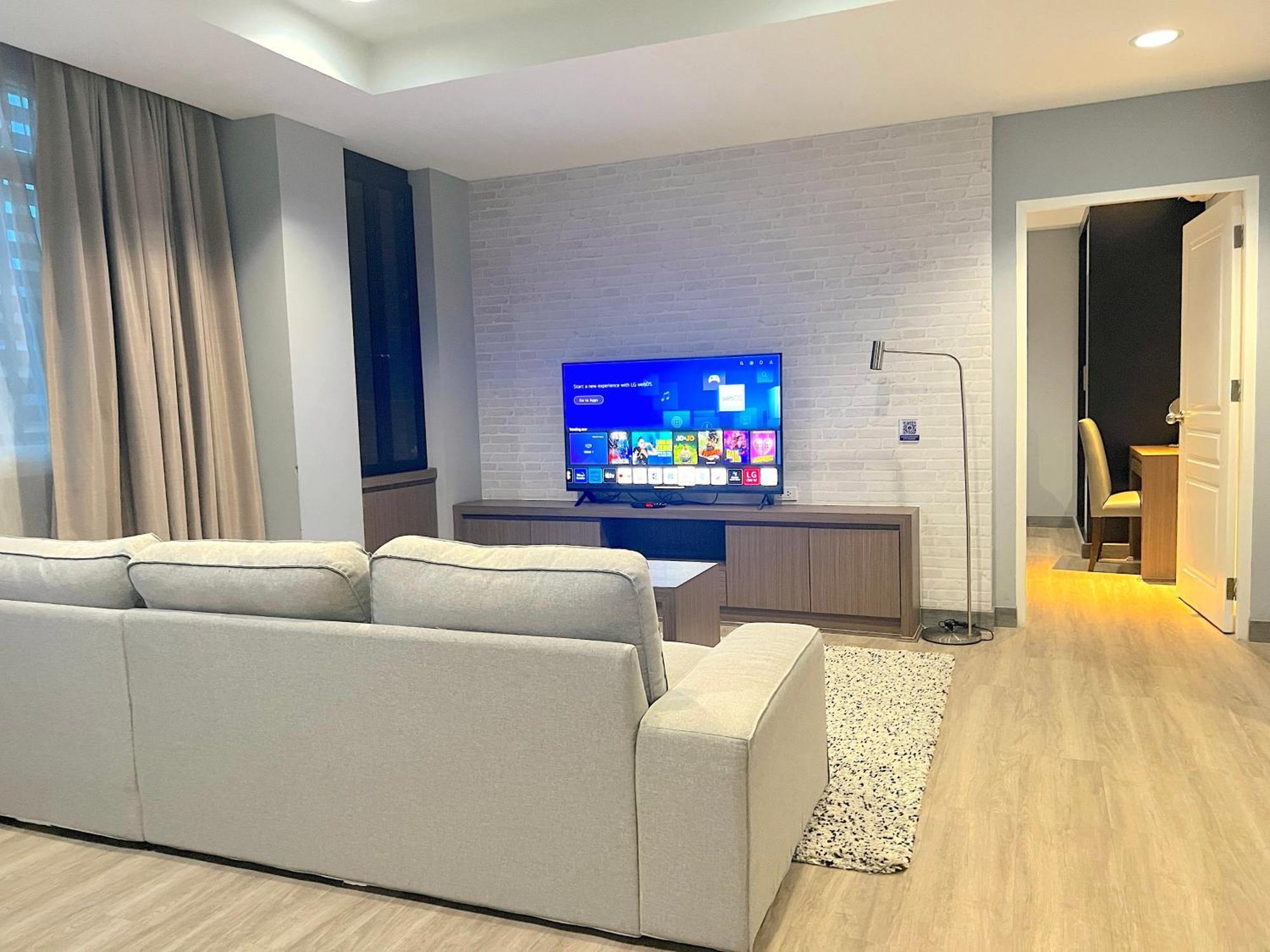 Kokotel Bangkok Dheva Thonglor Phòng bức ảnh